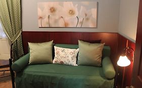 Domus Angela B&B